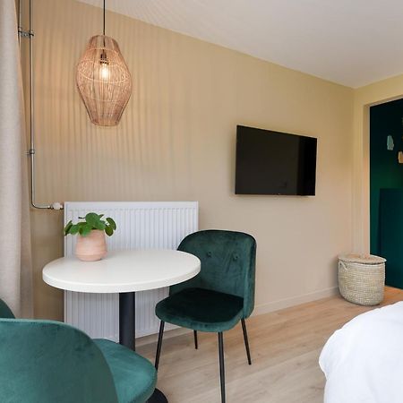 Schoorlse Suites Bagian luar foto